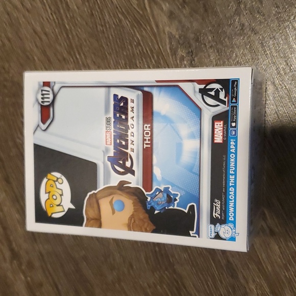 Marvel Avengers Endgame - THOR - Glow in the Dark Chase Limited Edition Funko - Picture 11 of 14